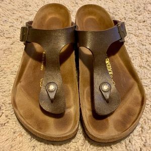 Birkenstock Gizeh sandals